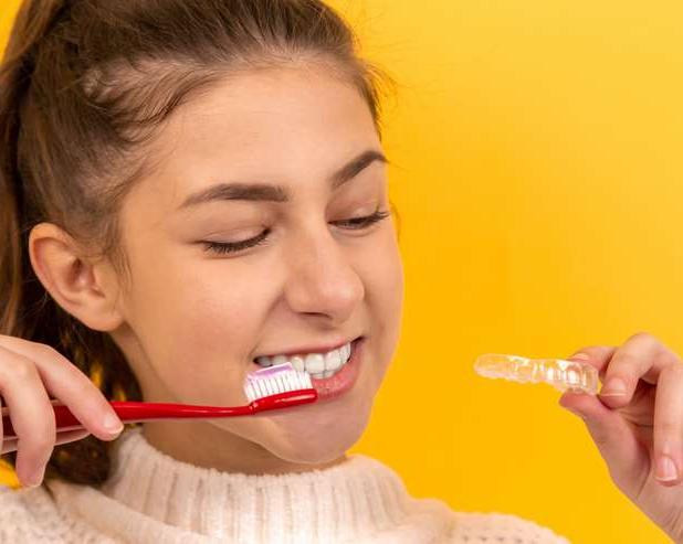 3 ошибки во время чистки зубов, которые портят вашу улыбку